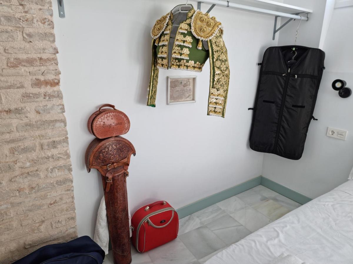 Philippe'S Home Triana Con Terraza Sevilla Eksteriør bilde